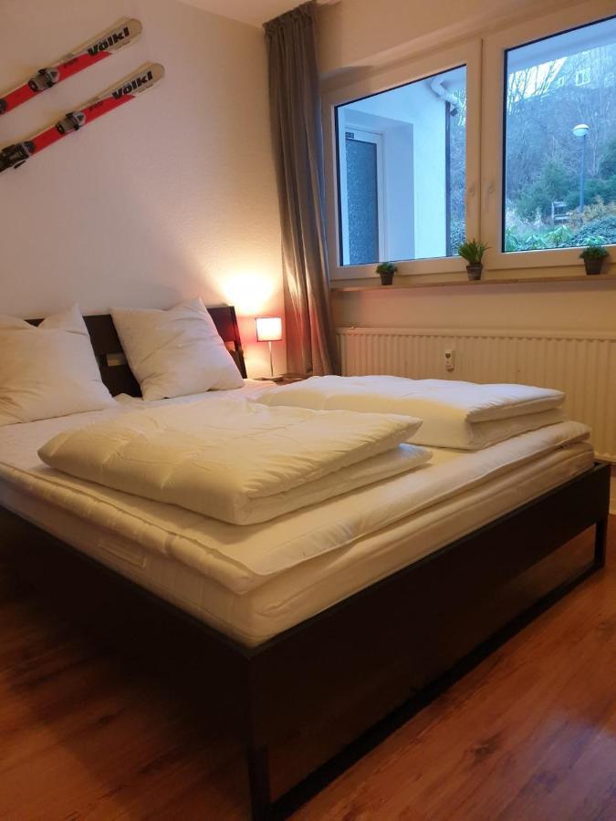 Guenninghauser Strasse 6 - 4 *
