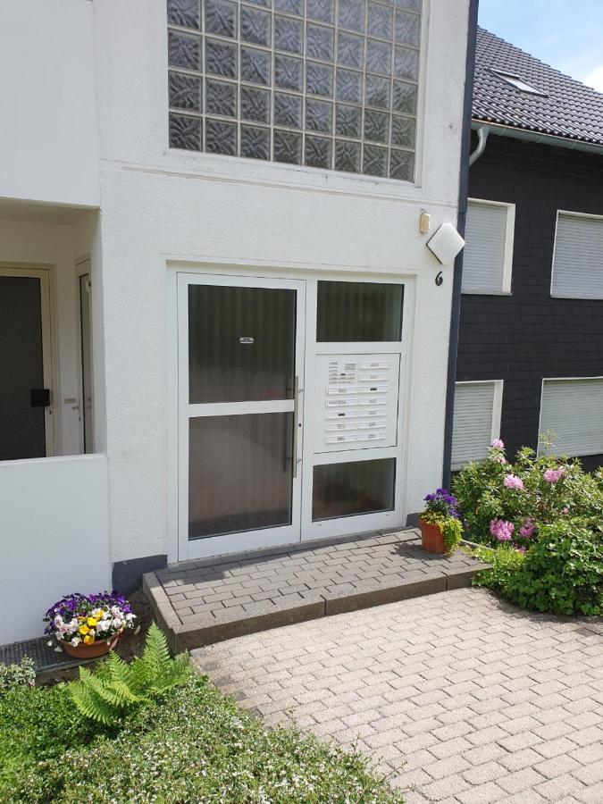 Guenninghauser Strasse 6 - 4 *